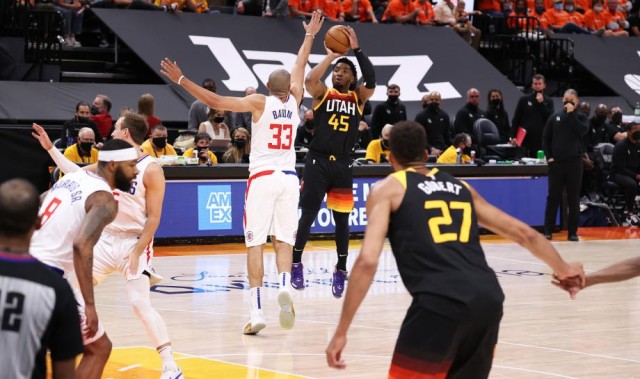  戈贝尔篮板护框制霸，森林狼客场险胜爵士