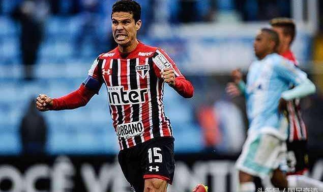  那不勒斯新援奥斯梅恩爆发，连场破门助队逃离降级区  