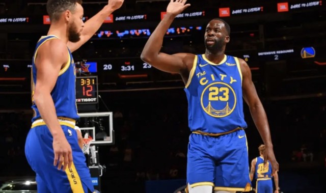  布朗森准三双尼克斯轻取活塞喜迎四连胜  